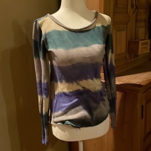 Vintage Havana green/blue/grey/cream  top with blue lace sleeve sections